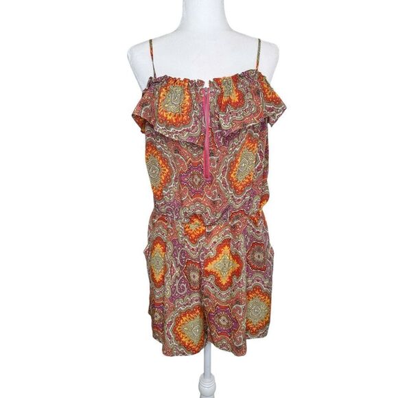 J. Crew Romper Silk Paisely Size Medium - Picture 1 of 8
